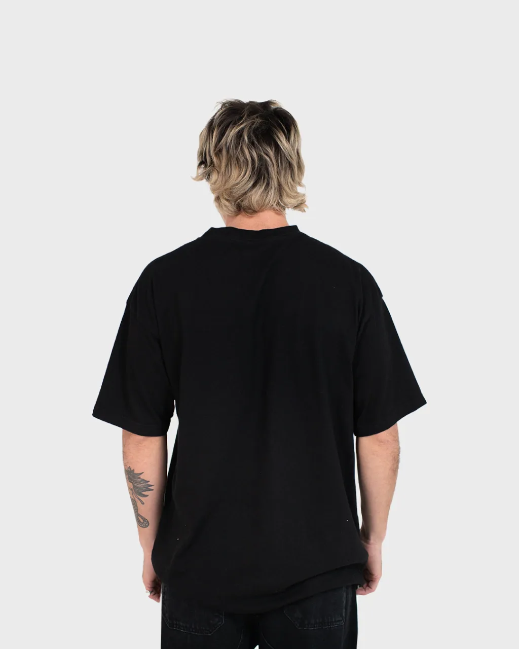 REMERA EASY TEE (black)
